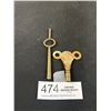 Image 1 : 2 Antique Bras Clock Keys
