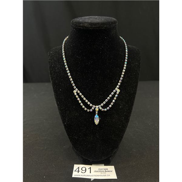 1940s Rhinestone Teardrop Necklace in Good Condition