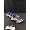 Image 2 : 2 1/24th Scale Diecast Limozene Cars