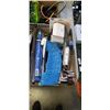 Image 2 : 3 TRAYS OF CLEANING SUPPLIES AND MORE