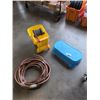 Image 1 : MOP WRINGER WITH WHEELS, HOSE AND STEP STOOL