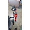 Image 1 : ELECTRIC WEED TRIMMER AND CORDLESS HEDGE TRIMMER BOTH WORKING