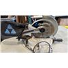 Image 2 : DELTA  MITRE SAW