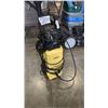 Image 2 : KARCHER PRESSURE WASHER WITH HOSE AND WAND