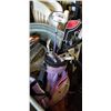 Image 2 : 2 BAGS OF KIDS GOLF CLUBS, PURPLE RIGHT HANDED BLACK LEFT HANDED