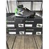 Image 1 : 4 NEW EASTON MAKO 2.0 LOW BASEBALL CLEATS SIZE US 6 YOUTH, BLACK / GREEN