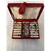 Image 2 : JEWELRY CASE WITH CONTENTS