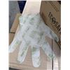Image 2 : 2 CASES OF FOOD PREP GLOVES, SIZE LARGE, 800 PER CASE