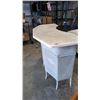 Image 3 : PATIO BAR UNIT, 59 INCH WIDE AND BARSTOOL