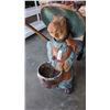 Image 2 : 45 INCH TALL DECORATIVE GARDEN ORNAMNET