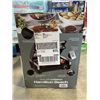 Image 2 : HAMILTON BEACH INDOOR SEARING GRILL - TESTED WORKING, RETAIL $134