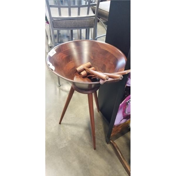 TEAK SALAD BOWL WITH UTENSILS