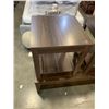 Image 3 : MODERN THREE-PIECE COFFEE TABLE AND END TABLE SET