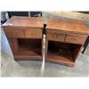 Image 1 : PAIR OF ONE DRAWER NIGHTSTANDS