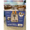 Image 2 : HAMILTON BEACH 2 SLICE MODERN CHROME TOASTER - TESTED WORKING