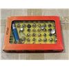 Image 2 : CASE OF 200 NEW KEYCHAIN LASER POINTERS