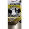 Image 1 : 60 NEW FOLDING CUP HOLDERS