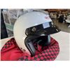 Image 2 : BELL SIZE SMALL MOTORCYCLE HELMET WITH BAG