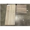 Image 2 : 2 SMALL SHELVES AND SHOE RACK