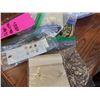 Image 2 : BAG OF VARIOUS JEWELRY