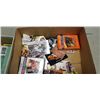 Image 2 : TWO TRAYS OF ASSORTED HOCKEY CARDS