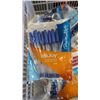 Image 2 : CRATE OIF ASSORTED NEW PAPERMATE PENS
