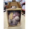 Image 2 : CASE OF NEW HANGING RATTLE GIFT PACKS, 4 PER PACK