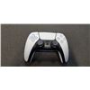 Image 2 : PS5 WHITE DUALSENSE WIRELESS CONTROLLER - TESTED WORKING, RETAIL $94