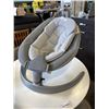 Image 1 : NUVA LEAF GROW BABY BASSINET