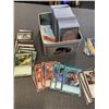 Image 2 : 3 CONTAINERS OF COLLECTIBLE CARDS