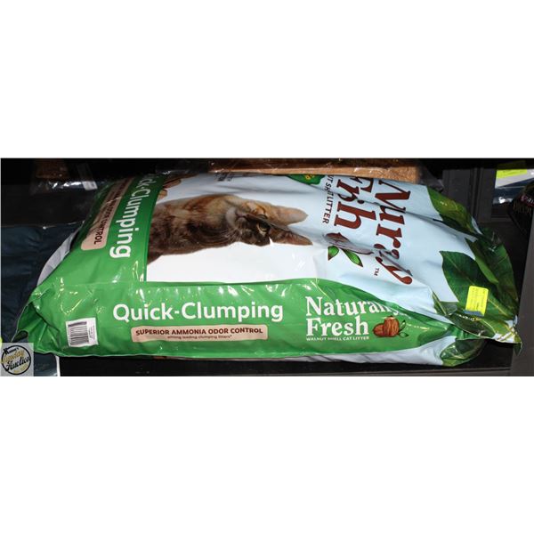 40LB BAG OF NATURALLY FRESH WALNUT SHELL CAT