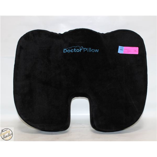 DOCTOR PILLOW