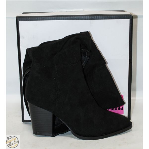 PUTU BLACK SIZE 7 SHOES