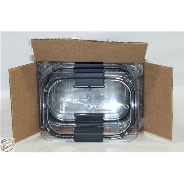 RUBBERMAID MEDIUM 5 PACK CONTAINERS W LIDS