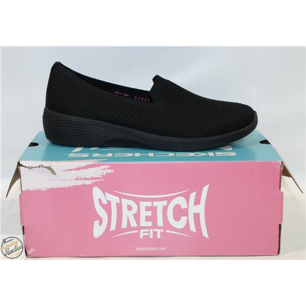 SKECHERS ARYA CLEAR SKIES BLACK WOMENS SIZE 9