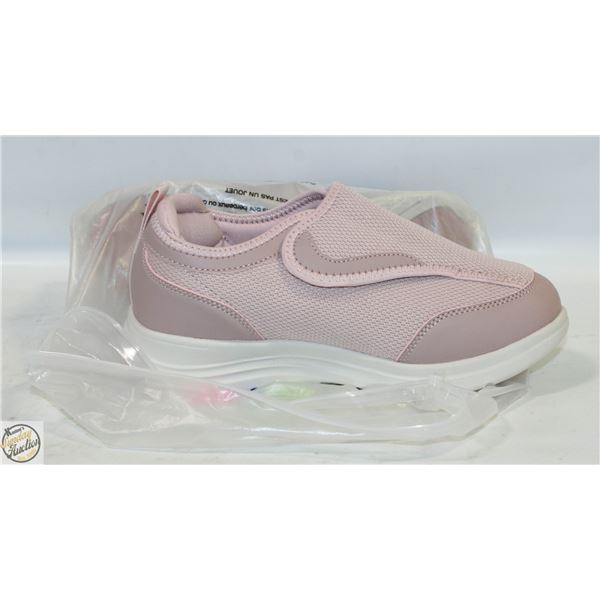 NEW FITVILLE MARCA WOMENS 7.5 PINK SHOES