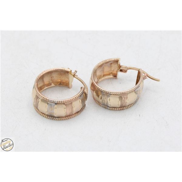 PAIR OF 10K GOLD EARRINGS