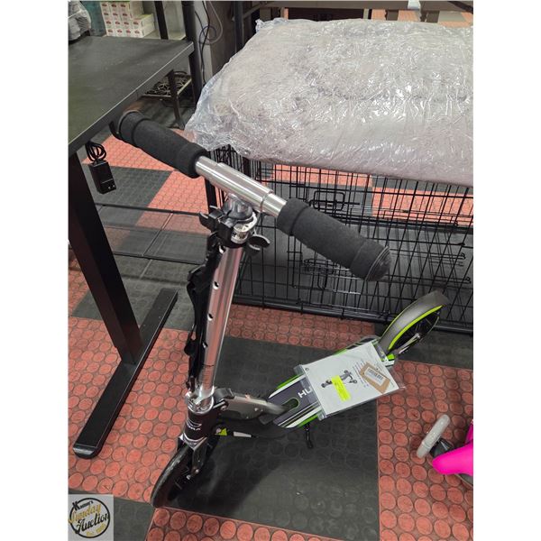 NEW HUDORA GREEN BIGWHEEL FOLDING SCOOTER