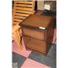 Image 1 : COMPACT WOOD NIGHT STAND