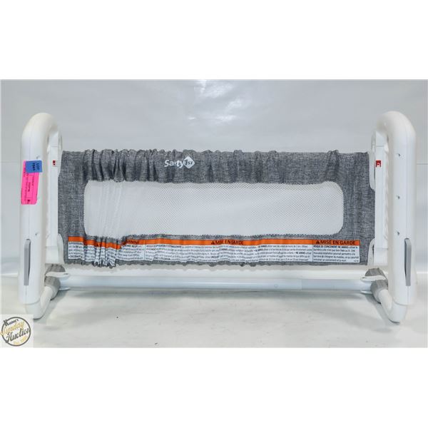 SAFETY 1ST TOP OF MATTRESS BEDRAIL