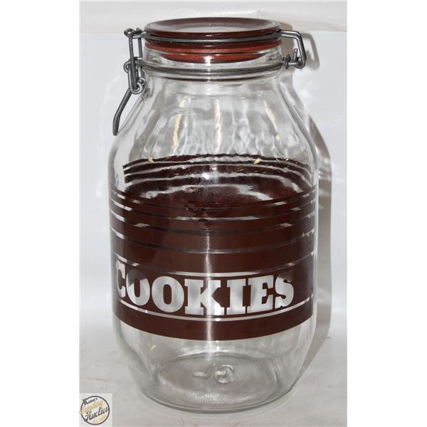 VINTAGE MASON COOKIE JAR 3L