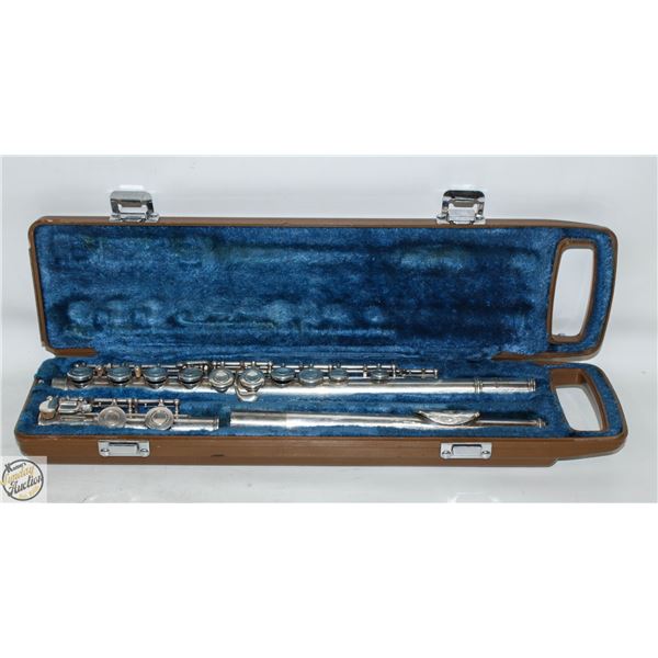 YAMAHA YFL-245 FLUTE MADE IN JAPAN