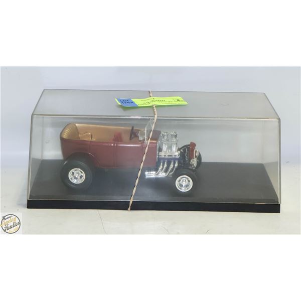 CUSTOM MADE 1929 FORD MODEL A ROADSTER