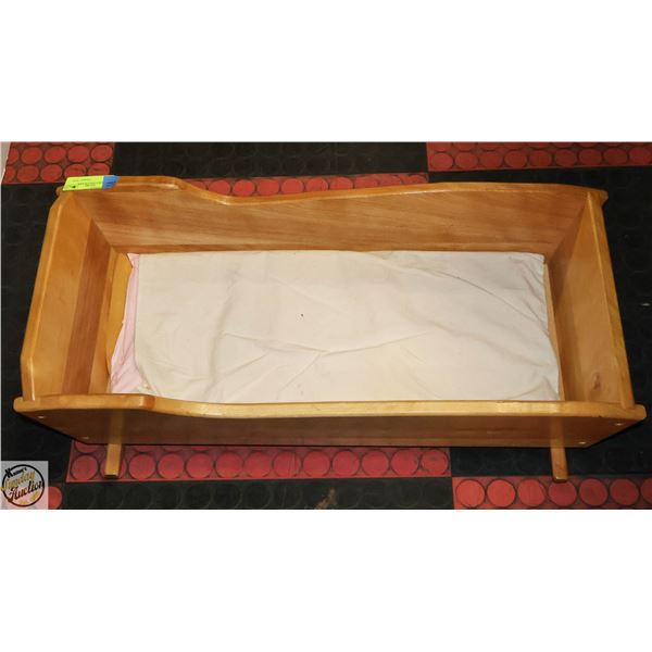 SMALL BABY CRIB FOR KIDS