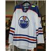 Image 1 : USED OILERS JERSEY - TAYLOR HALL #4 SIZE 54