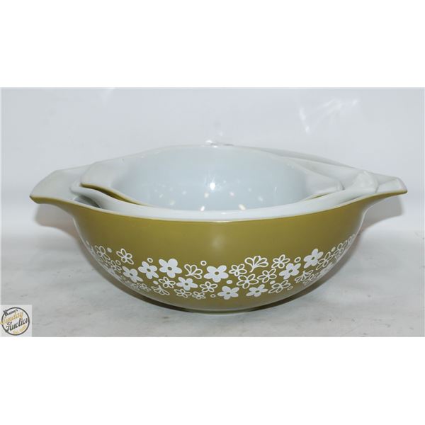 VINTAGE PYREX 3PC BOWLS