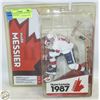 Image 1 : NHLPA TEAM CANADA 1987 MARK MESSIER FIGURE