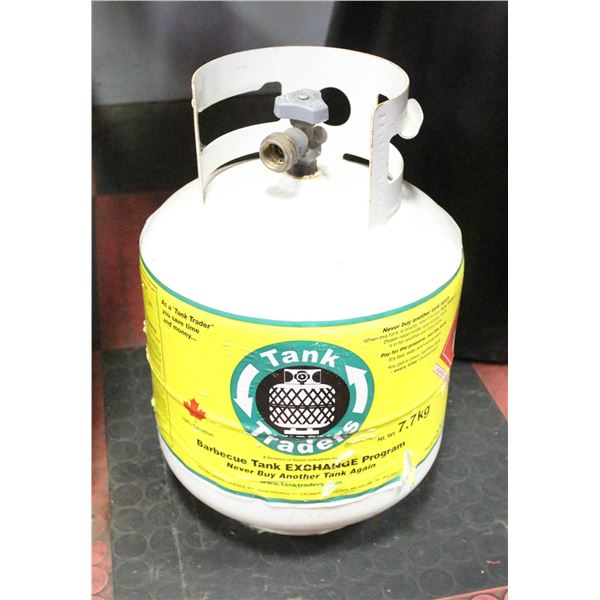 20LB PROPANE TANK EXPIRES 2030 (1/4 FULL)