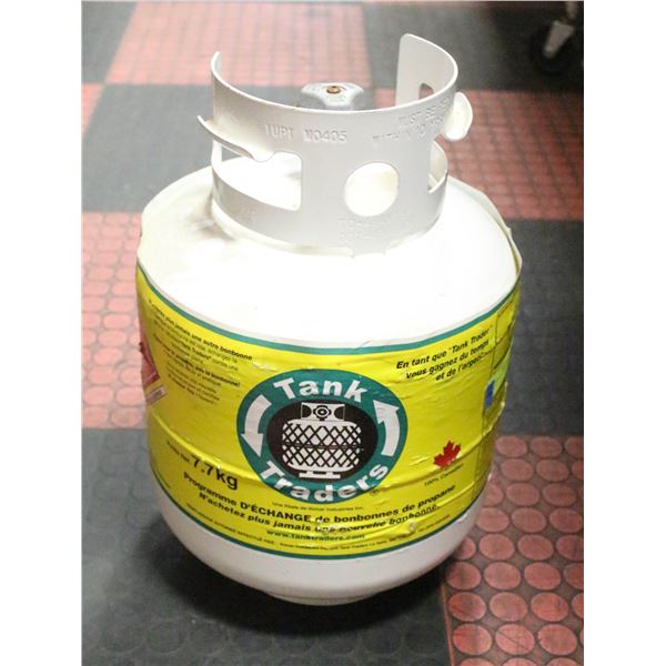20LB PROPANE TANK EXPIRES 2031 (1/4 FULL)
