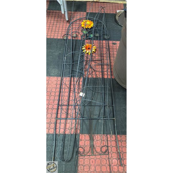 4 METAL GARDEN FLOWERBED TRELLIS